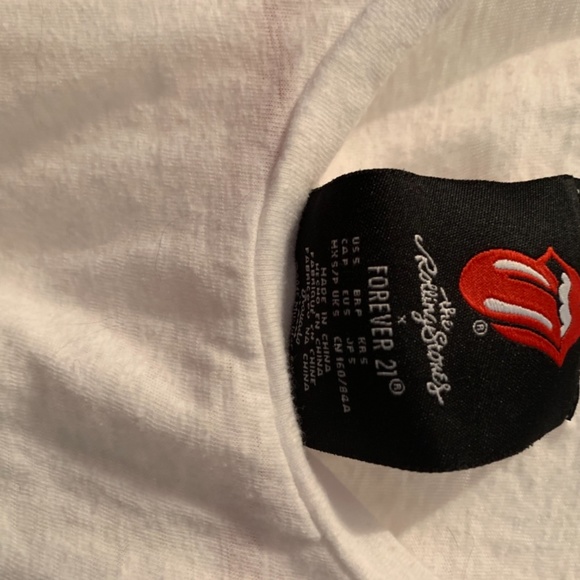 Rolling Stones Crop Top - Picture 2 of 4